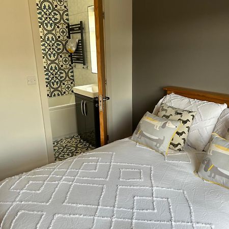 The Oaks, Luxury 2 Bedroom Cottage In A Peaceful Location Haughley 外观 照片